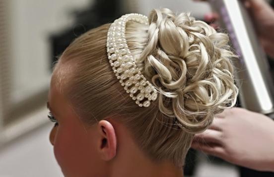 Coiffures de mariage à Auriol Coiffures de mariage à Auriol